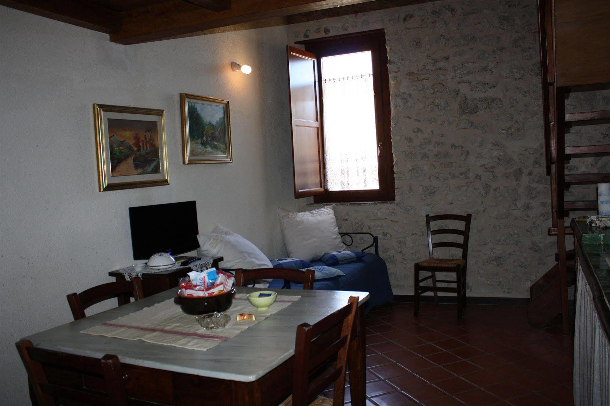 סנטו סטפאנו די ססאניו La Casa Su Le Dimore Del Borgo מראה חיצוני תמונה
